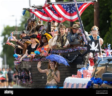 Arlington Texas Usa July 4 2019 Arlington 4th Of July Parade Float In Shape Of A Pirate