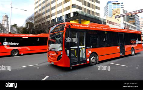 Bus New Zealand High Resolution Stock Photography and Images - Alamy
