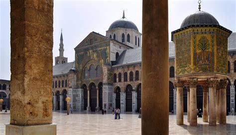 Umayyad Mosque, Damascus , Syria, completed in 711 or in 715 AD : r
