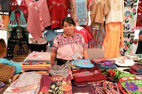 Con gran éxito Mundo Tlatehui inaugura la feria cultura y tradición de