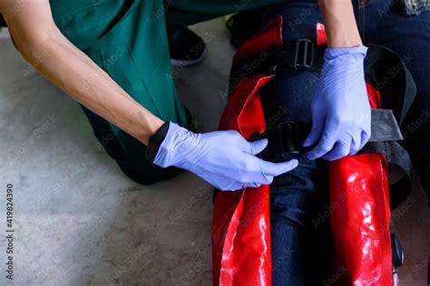 First Aid For Injuries In Work Accidents Using The Leg Vacuum Splint