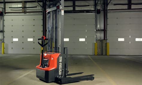 Toyota Material Handling Introduces Its Tora Max Walkie Stacker