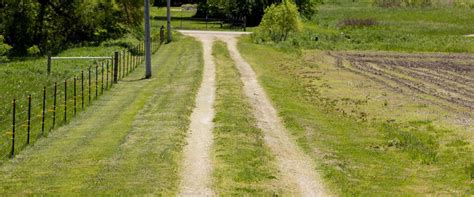 Building A Gravel Driveway From The Ground Up Abi Attachments Equine