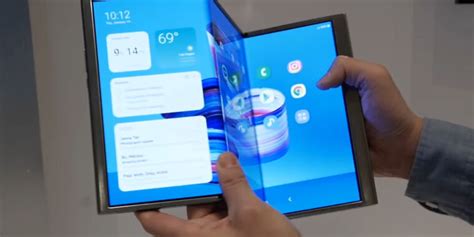 Samsung Shows Off Foldable Laptop Tablet And Smartphone Concepts At