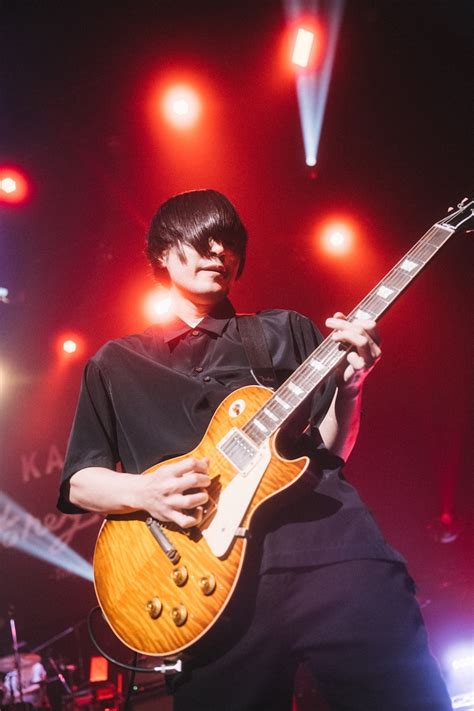 古賀隼斗（g）（撮影：ハタサトシ） Kana Boon、新体制初のライブで届けた希望の音 画像ギャラリー 77 音楽ナタリー