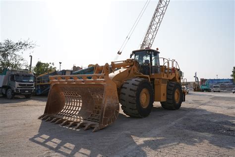 Snapshot On The Classic 988 Cat Wheel Loader Al Marwan