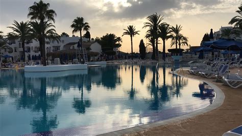 Splashworld Globales Bouganvilla Aparthotel Hotel Met Buitenbad