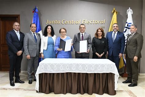 La Jce Y Pgr Firman Acuerdo Que Busca Establecer El Voto Penitenciario