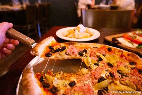 Destin Pizza Guide Pizzerias You Wont Want To Miss