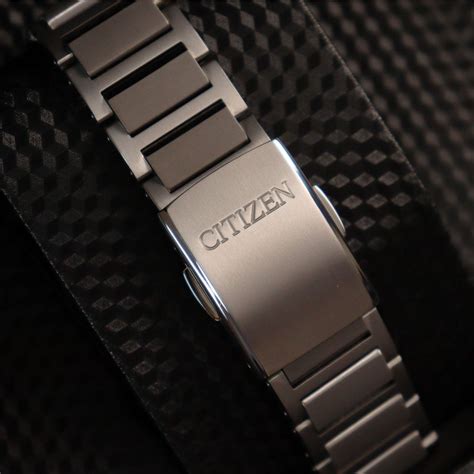 Citizen TZ231838F Promaster Sky Eco Drive Titanium Relojoaria JJ