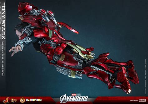 Hot Toys MMS The Avengers Th Scale Tony Stark Mark VII Suit Up Version Collectible