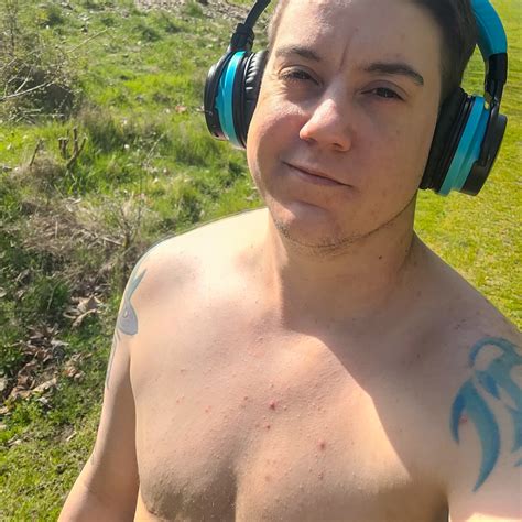 SlutOnT S Profile Porn Vids Pics More ManyVids ManyVids