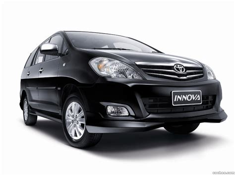 Fotos De Toyota Innova V 2009