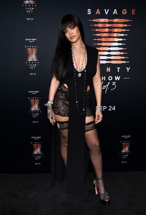 Rihanna Hot In Stockings At Savage X Fenty Show Photos The Fappening