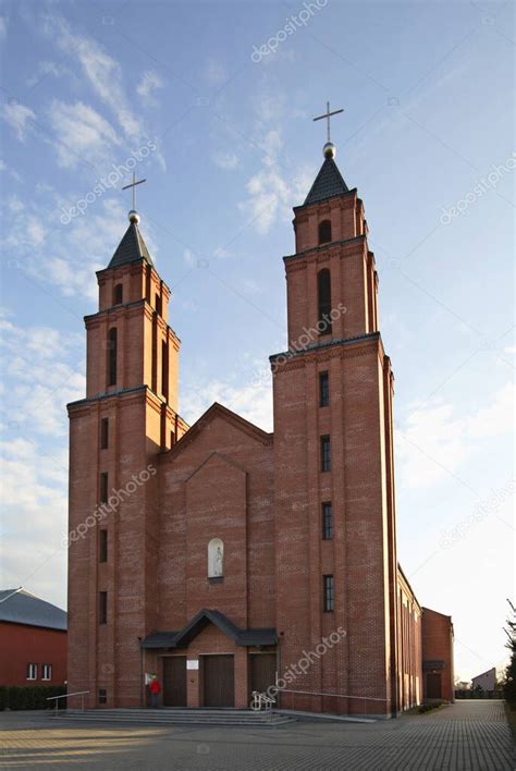 Iglesia De La Sant Sima Virgen Mar A En Lukow Polonia 2024