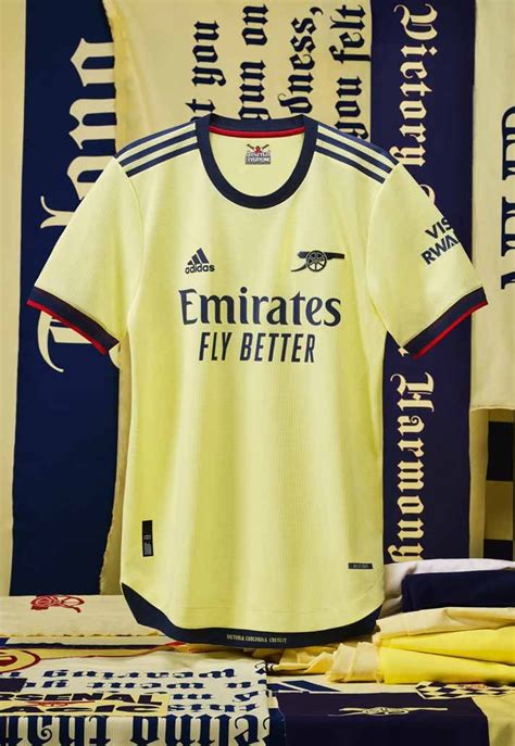 Point de Penalty on Twitter Le maillot extérieur d Arsenal saison 21