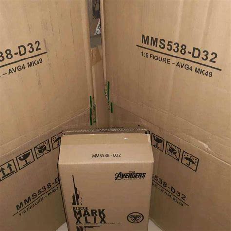 Promo Hot Toys Mms D Rescue Endgame Diskon Di Seller Hqdx Gading Official Kelapa