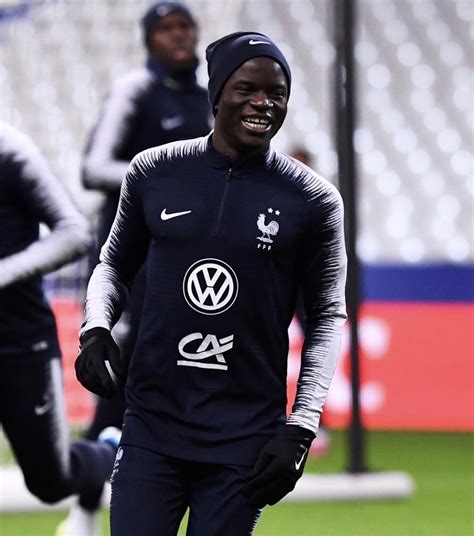 Kante in training for France 🇫🇷 : r/chelseafc