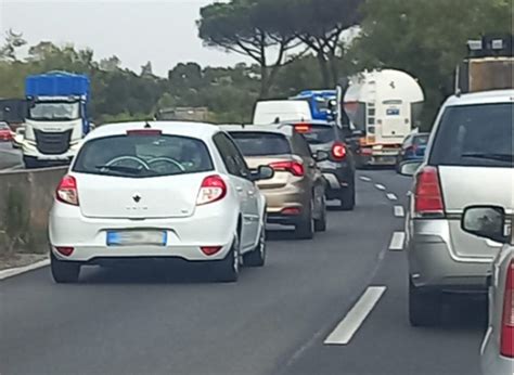 Incidente Sulla Pontina A Pomezia Lunghe Code Verso Latina Radio