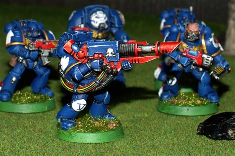 40K Miniatures Warhammer 40K Space Marine Devastator Squad Lascannon