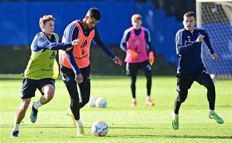 Fit Fürs Derby So Geht Es Hsv Torjäger Glatzel