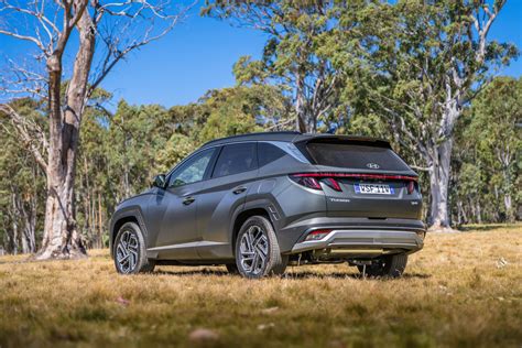 Hyundai Tucson deals slash thousands off of popular mid-size SUV