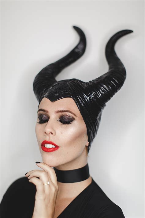 Maleficent Makeup Set | Saubhaya Makeup