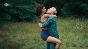 Nachste Ausfahrt Gluck Endlich Ich Nude Scenes Aznude