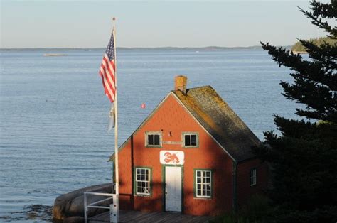 Lobster shacks in Maine | Lobster shack, Maine lobster, Maine travel