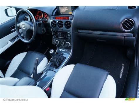 2006 Mazda MAZDA6 MAZDASPEED6 Grand Touring Black/White Dashboard Photo ...