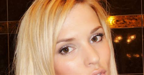 Maquillage De Jour Nude Et Lumineux Make Up And The City