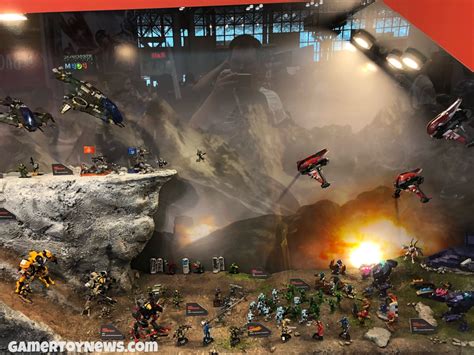 NYCC 2017: Halo Mega Construx Grunt Goblin & Banished Banshee! - Gamer ...