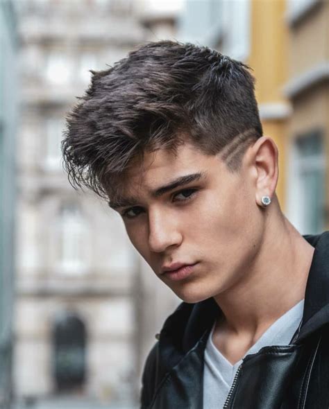 Cabelo Liso Curto Masculino Corte Risquinho Cabelo Masculino