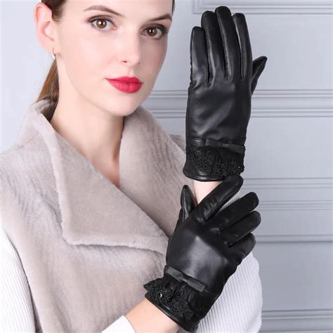 2017 Fashion Genuine Leather Gloves Female Winter Sheepskin Thermal Plus Velvet Gloves Outdoor