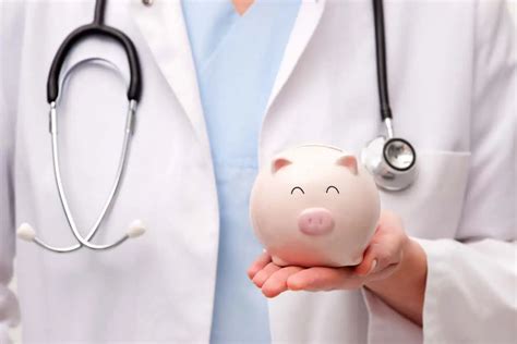 The Benefits of Health Savings Plans (Even If You're Already Insured)