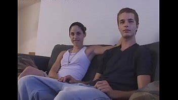 Hombre Con Polla Enorme Se Folla A La Chica De Al Lado En Modos Duros XVIDEOS