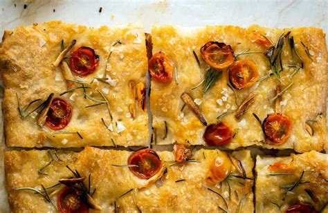 Receta de focaccia fácil paso a paso para preparar esta delicia