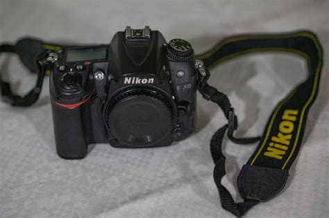 Nikon D7000 body
