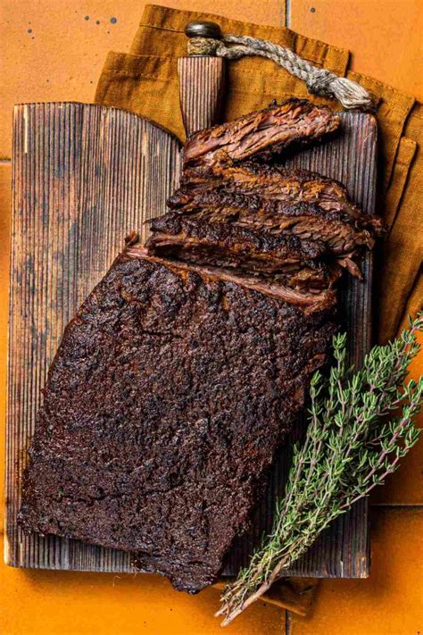 When To Wrap Brisket - IzzyCooking