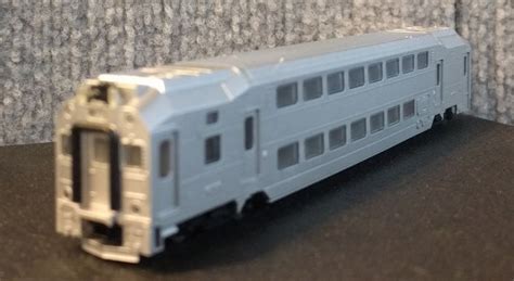 AMT Commuter Multi Level Cab Coach Atlas N Scale