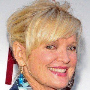 Christine Ebersole - Bio, Facts, Family | Famous Birthdays