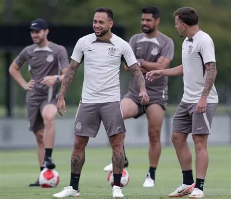 maycon deve ser titular no dérbi em escalação do corinthians após treino