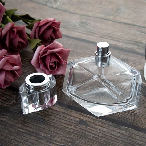 Custom Unique Diamond Shaped Crystal Luxury Empty Ml Perfume Glass