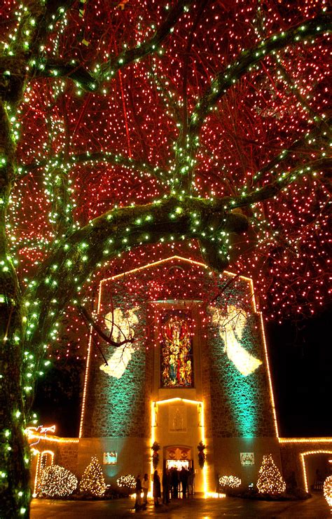 Events, Sunday, Dec. 28: Grotto Festival of Lights, Peacock Lane ...