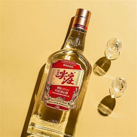 五粮液股份公司出品 绵柔尖庄 浓香型白酒 纯酿实惠口粮酒 42度尖庄大光 500ml12瓶整箱 598元 聚超值