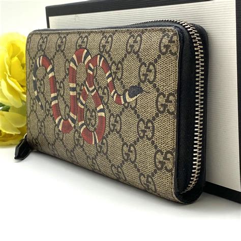 未使用品！gucci【グッチ】ggスプリーム×レザー ラウンドファスナー長財布 でおすすめアイテム。 Blogknakjp