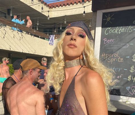 Photos Kissing Pride Season Goodbye In Palm Springs