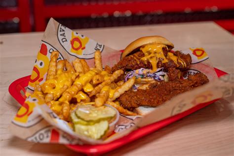 Review Daves Hot Chicken Merges Much Needed Spice With Perfectly