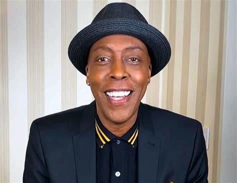 Arsenio Hall Biography, Age, Wiki, Height, Weight, Girlfriend, Family ...