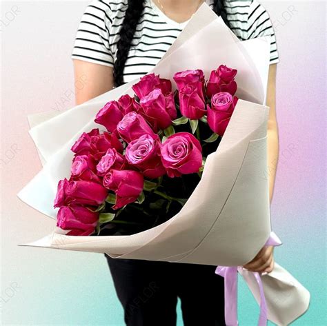 Купить букет из 19 роз Принц Персии - Харьков | VIAFLOR